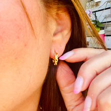 Load image into Gallery viewer, Chain Hoop Earrings