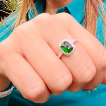 Load image into Gallery viewer, Vintage Emerald Ring