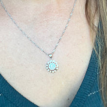 Load image into Gallery viewer, Zircon Color Pendant Necklace & Earrings Set