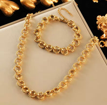 Load image into Gallery viewer, Round Twisted Link Chain Necklace & Bracelet Set