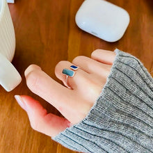 Load image into Gallery viewer, Blue Stone Ring