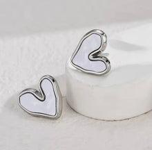 Load image into Gallery viewer, Love Heart Shell Stud Earrings