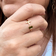 Load image into Gallery viewer, Cross Heart Open Ring