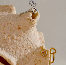 Load image into Gallery viewer, Open Double Heart Zircon Ring