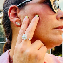 Load image into Gallery viewer, Pearl Anti Stress/Anti Anxiety Fidget Spinner Ring