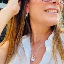 Load image into Gallery viewer, Solid Punch-out Heart Necklace