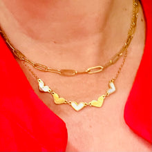 Load image into Gallery viewer, Five Love Shell Heart Necklace