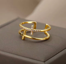 Load image into Gallery viewer, Double Cross Zircon Ring