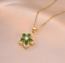 Load image into Gallery viewer, Fidget Spinner Flower Necklaces