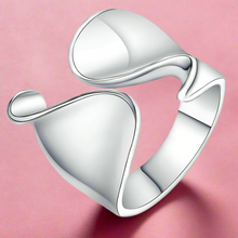 Load image into Gallery viewer, Double Wave Ring