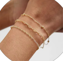 Load image into Gallery viewer, Chain & Beads Bracelet