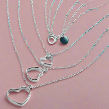 Load image into Gallery viewer, Triple Hearts Dangling Necklaces