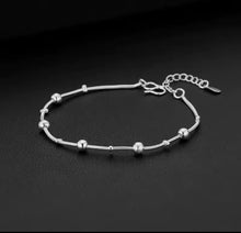 Load image into Gallery viewer, Round Bead Bracelet