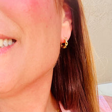 Load image into Gallery viewer, Chain Hoop Earrings