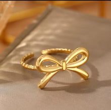 Load image into Gallery viewer, Bow Rope Ring