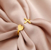 Load image into Gallery viewer, Cross Heart Open Ring