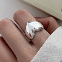 Load image into Gallery viewer, Dome Heart Ring