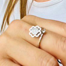 Load image into Gallery viewer, 4 Heart Clover Anti-Stress/Anxiety Fidget Spinner Ring