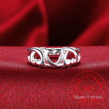 Load image into Gallery viewer, Up & Down Hollow Heart Ring
