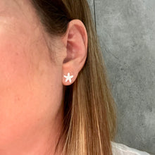 Load image into Gallery viewer, Sandy Starfish Stud Earrings
