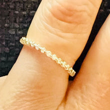 Load image into Gallery viewer, Single Luz Zircon Ring