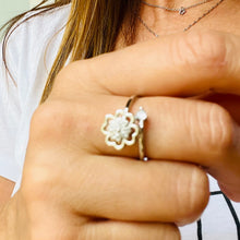 Load image into Gallery viewer, 4 Heart Clover Anti-Stress/Anxiety Fidget Spinner Ring