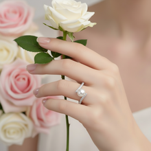 Load image into Gallery viewer, Twisted Pearl Zircon Ring