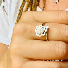 Load image into Gallery viewer, 4 Heart Clover Anti-Stress/Anxiety Fidget Spinner Ring