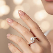 Load image into Gallery viewer, Twisted Pearl Zircon Ring