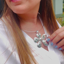 Load and play video in Gallery viewer, Big Flower Necklace