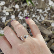 Load and play video in Gallery viewer, Anti-Stress/ Anti-Anxiety Star & Moon Fidget Spinner Ring