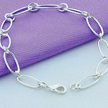 Load image into Gallery viewer, Round Paperclip Bracelet