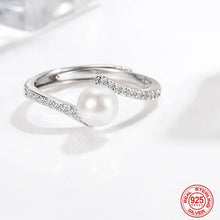 Load image into Gallery viewer, Twisted Pearl Zircon Ring