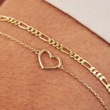 Load image into Gallery viewer, Hollow Heart Bracelet