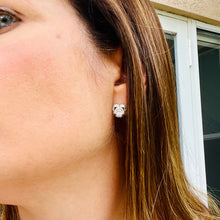 Load image into Gallery viewer, Big Heart Stone Stud Earrings