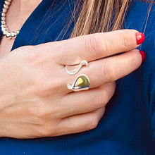 Load image into Gallery viewer, Double Wave Ring