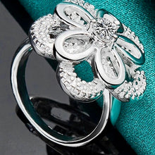 Load image into Gallery viewer, Big Flower Zircon Ring