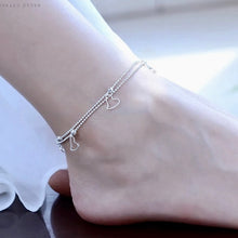 Load image into Gallery viewer, Hollow Dangling Hearts Anklet