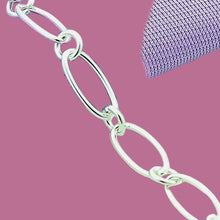 Load image into Gallery viewer, Round Paperclip Bracelet