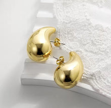 Load image into Gallery viewer, Big Teardrop Stud Earrings
