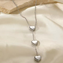 Load image into Gallery viewer, 3 Dangling Heart Necklace
