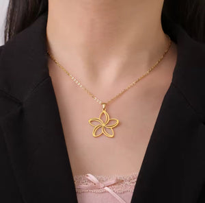 Five Petal Flower Necklace & Earrings Set