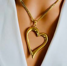 Load image into Gallery viewer, Big Open Sideways Heart Necklace
