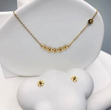 Load image into Gallery viewer, Mini Daisy Flower Necklace and Earrings Set
