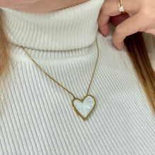 Load image into Gallery viewer, Love Heart Shell Necklace
