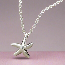 Load image into Gallery viewer, Small Starfish Necklace
