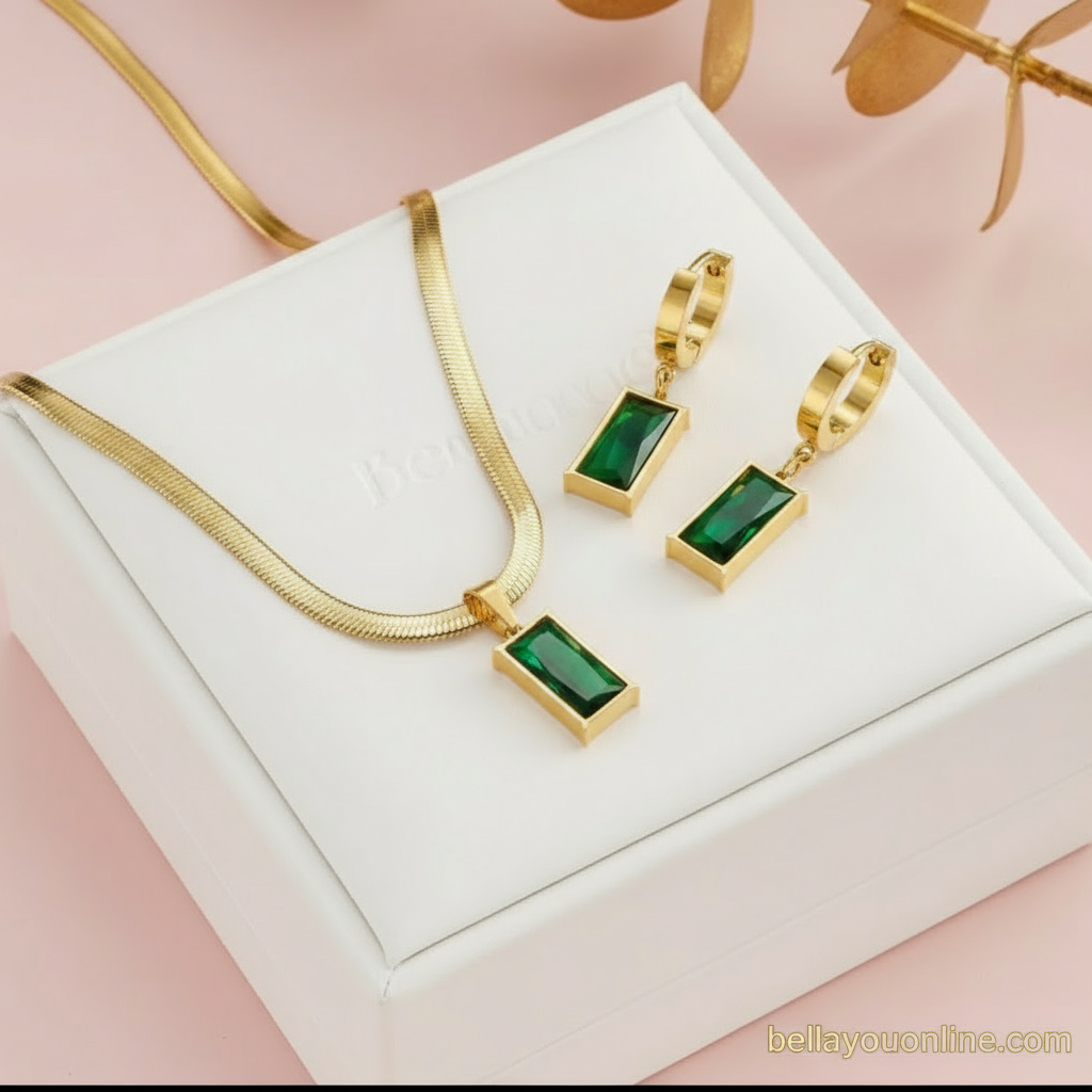 Emerald Green Necklace & Earrings Set