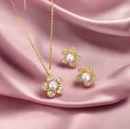 Zircon Pearl Flower Necklace & Earrings Set