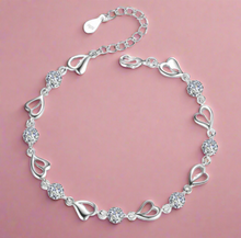 Load image into Gallery viewer, Hearts &amp; Aqua Zircon Bracelet
