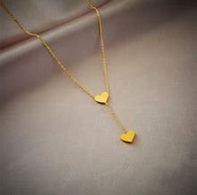 Load image into Gallery viewer, Red Hearts Dangling Pendent Necklace
